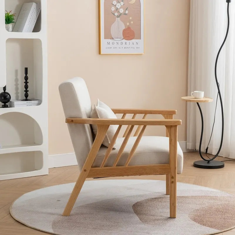 Fauteuil d'appoint en bois massif rembourré en bouclé de style milieu de siècle