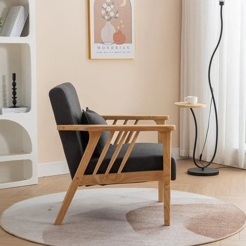 Fauteuil d'appoint en bois massif rembourré en bouclé de style milieu de siècle