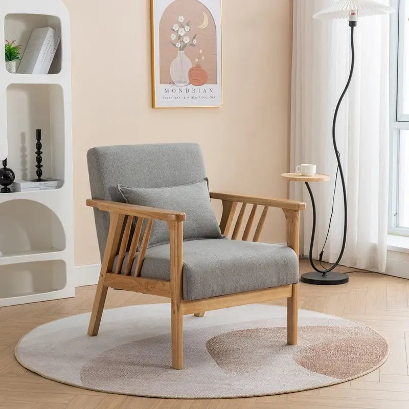 Fauteuil d'appoint en bois massif rembourré en bouclé de style milieu de siècle