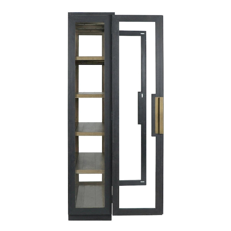 Armoire en pin récupéré
