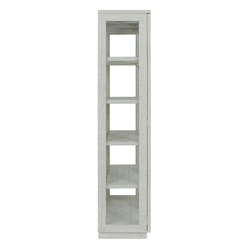 Armoire en pin récupéré